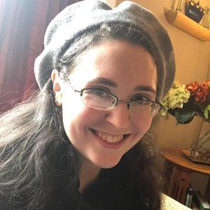 Meet your Posher, Rebecca